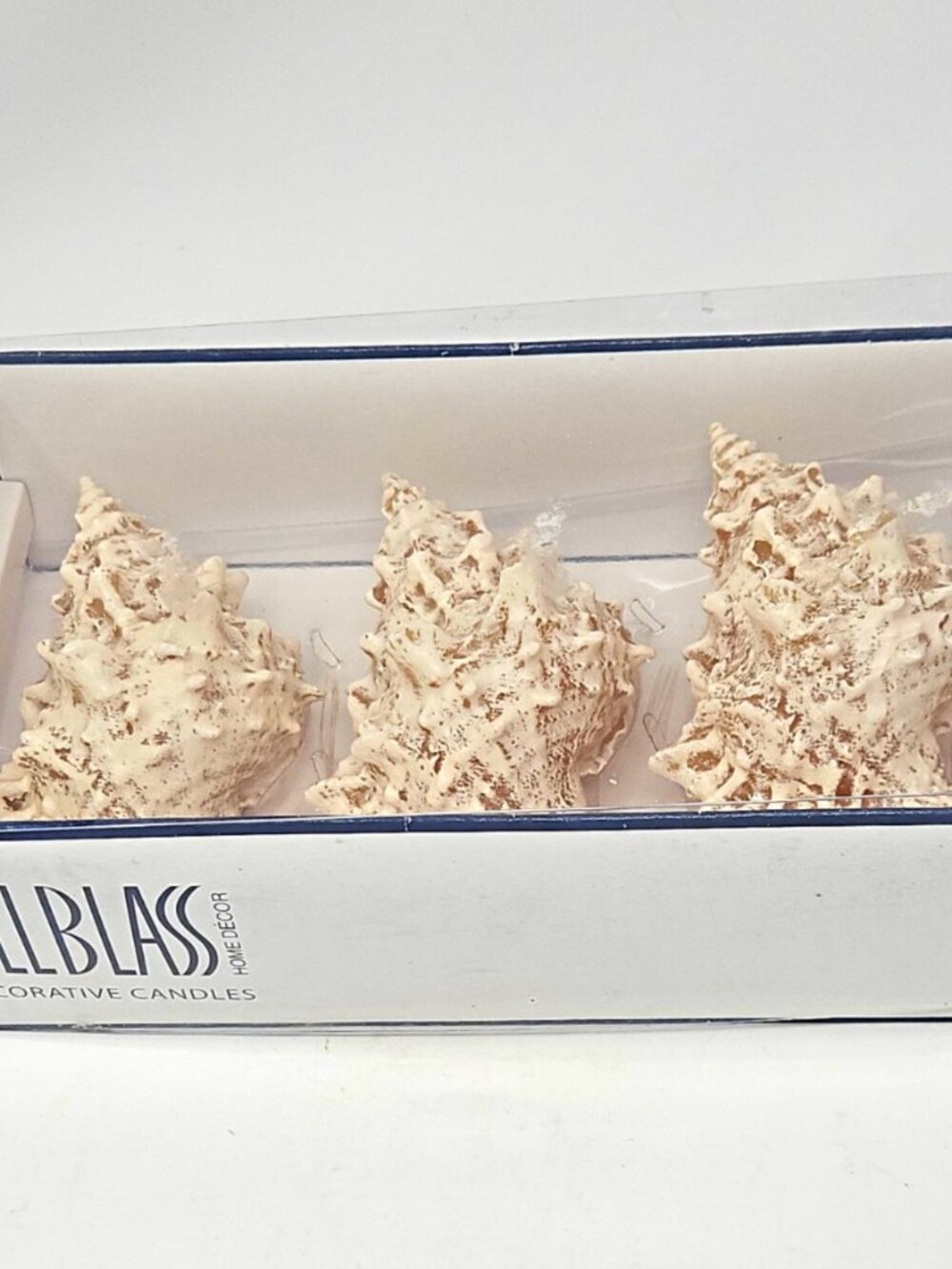 Vintage Bill Blass Boxed Set 3 Seashell Conch Shell Realistic Form Candles NIB